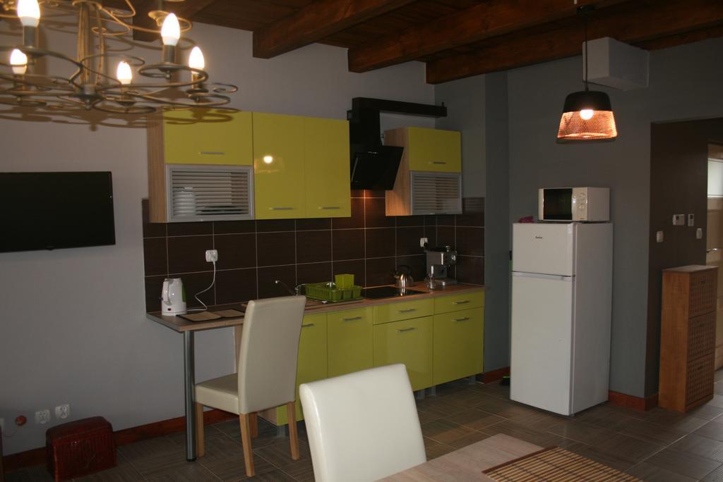 Apartamenty Jasmin I Lilia Jez. Sunowo Kolo Elku Chrzanowo Eksteriør billede